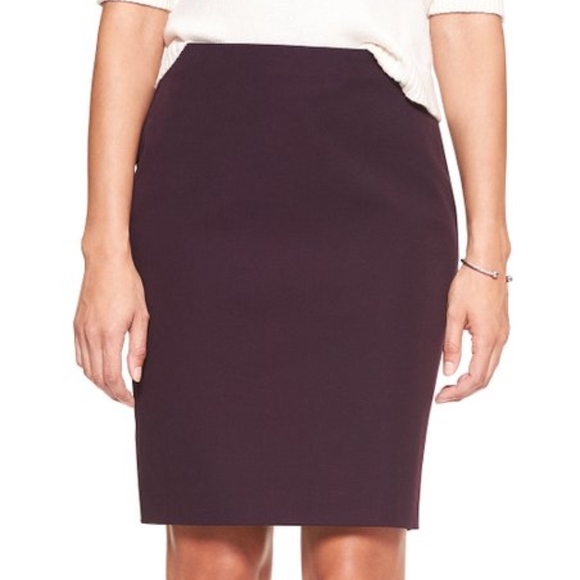 Banana Republic Factory Dresses & Skirts - BANANA REPUBLIC plum pencil skirt